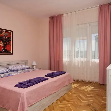 Apartment Horizon